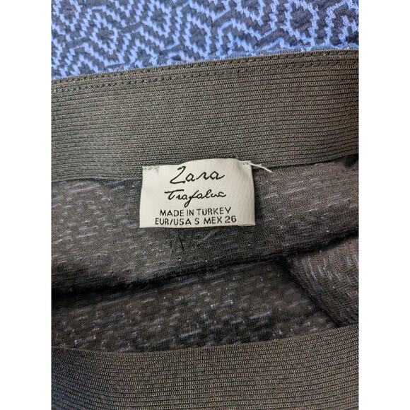 Zara Trafaluc Short ALine Skirt Small Navy Geometric Pleated Micro‎ Mini Flowy - Picture 3 of 9